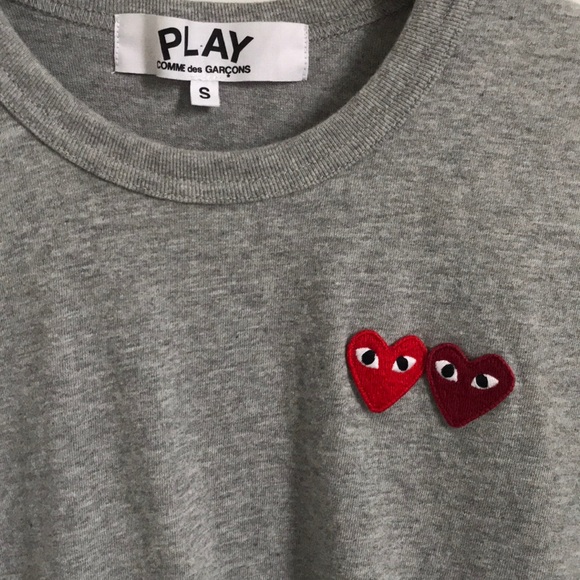 cdg play double heart t shirt